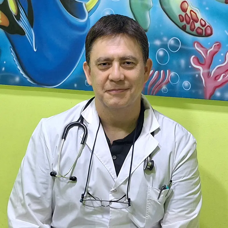 Dr. Héctor Díaz